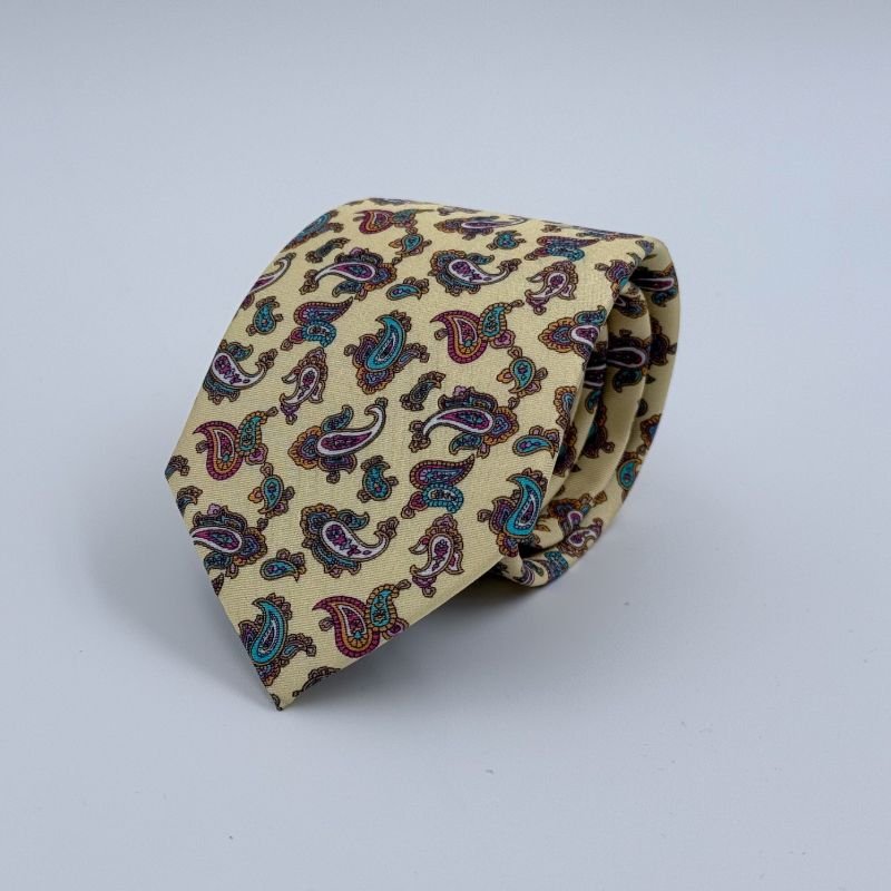 Classic Paisley Tie In Cream and Navy